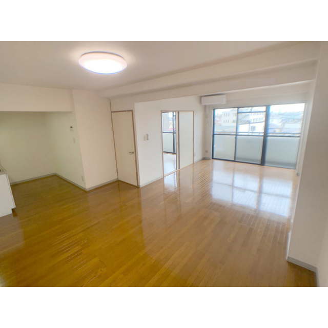 エルヴェ武里 リビング