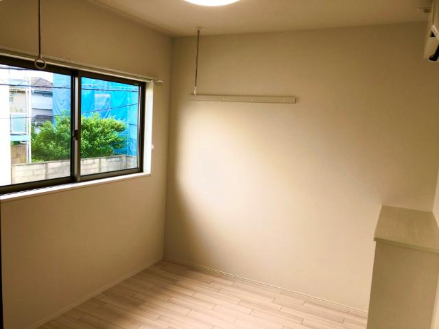 Plumeria Tsudanuma（プルメリア　ツダヌマ） 洋室