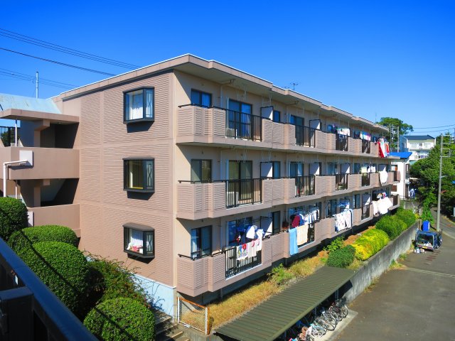 ファミール麻生 外観