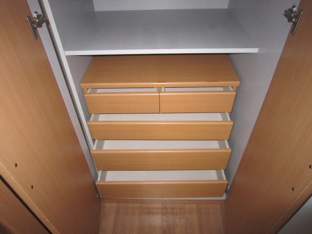 フィールドハイツ 収納