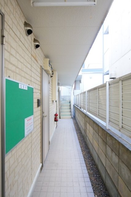 シエスタアプリコ2階 エントランス