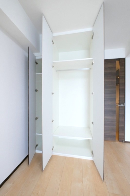 ジェノヴィア四谷三丁目グリーンヴェール9階 同建物別部屋の参考画像