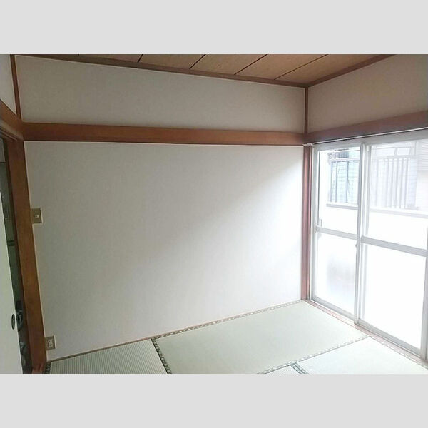 コーポ池田桃井203号室 和室