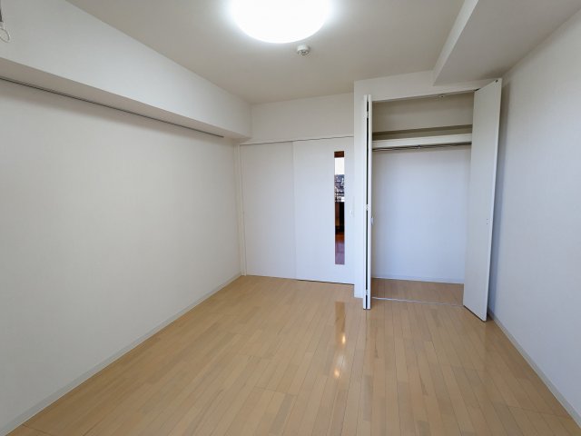 ガーデン板橋氷川町413号室 リビング
