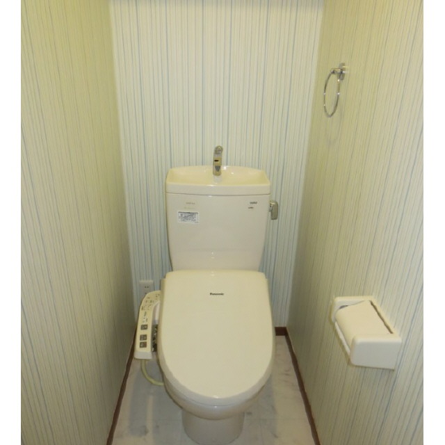 アムール ブション 内観