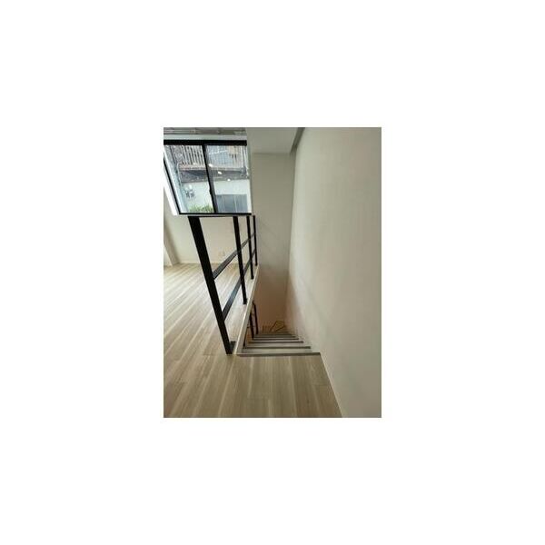 VISTA　MAGOME101号室 リビング