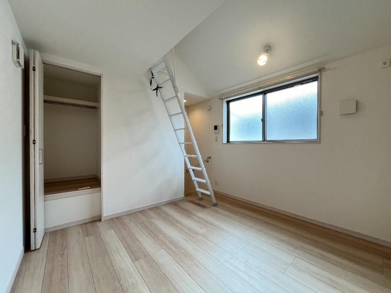 バーミープレイス喜多見Ⅱ リビング