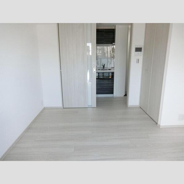 S-RESIDENCE妙蓮寺305号室 リビング