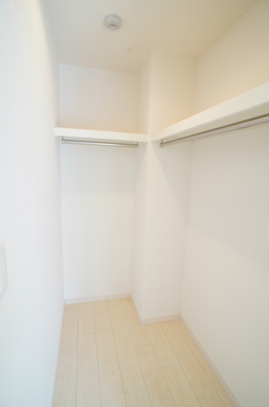 リブリ・コイノニア2階 収納