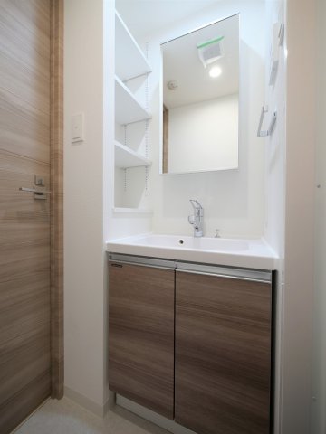 ラフィスタ品川戸越4階 同建物別部屋の参考画像