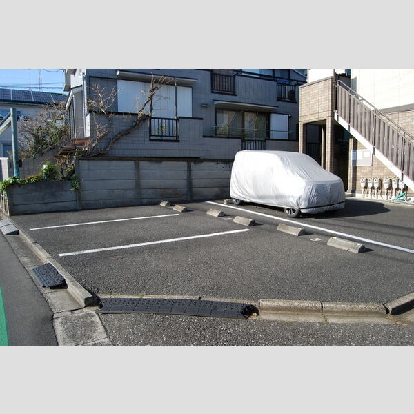 モナリエ東村山 駐車場