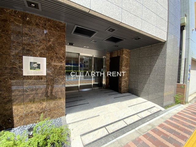 コンシェリア後楽園 ＨＩＬＬＴＯＰ ＳＱＵＡＲＥ 重厚感あるエントランス