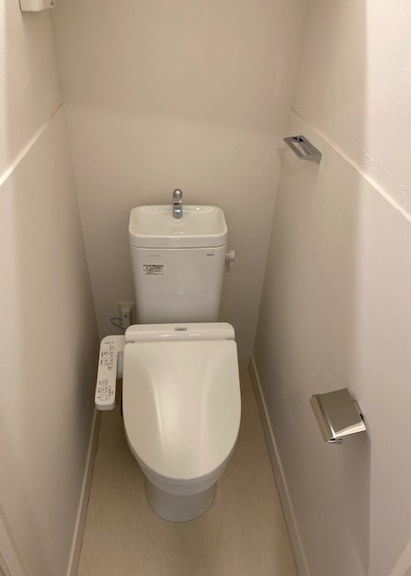 アールリエット武蔵境　２号棟206号室 トイレ