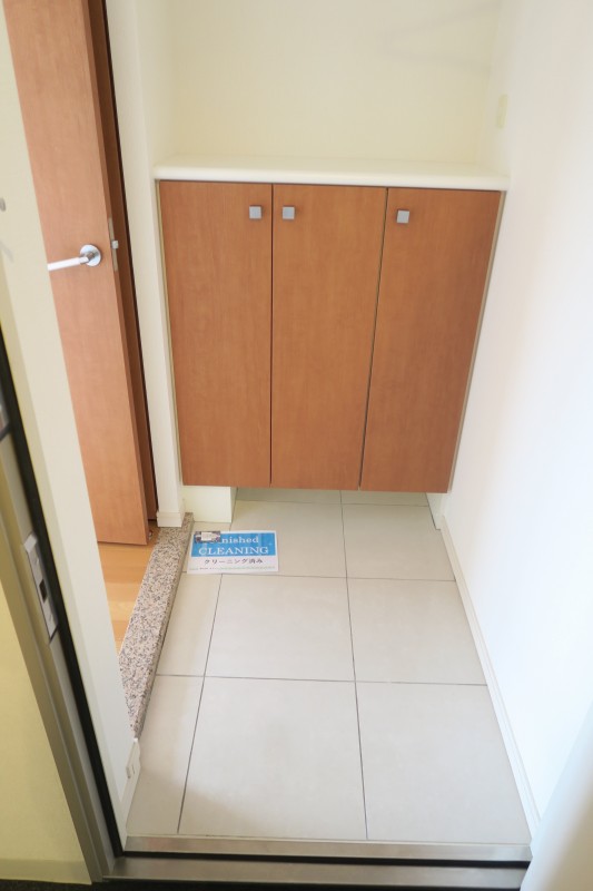 グレイスコート志村三丁目5階 玄関