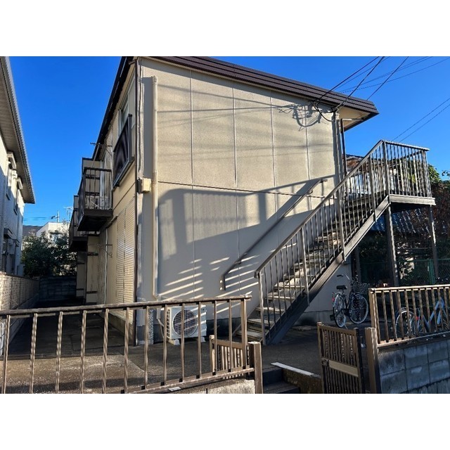 東宮ハイツの外観画像