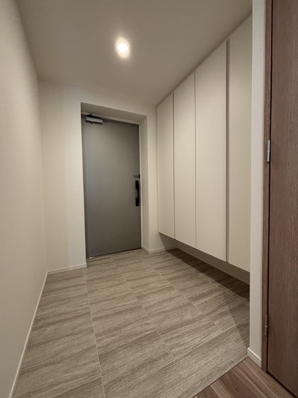 HARUMI FLAG PARK VILLAGE F棟11階 玄関