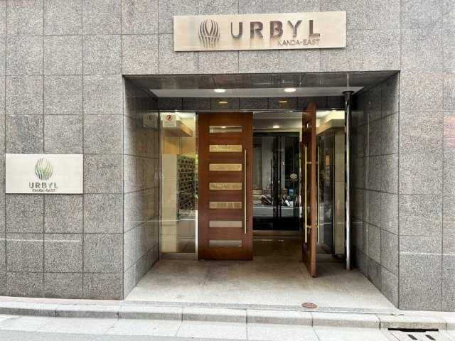 アーバイル神田ＥＡＳＴ エントランス