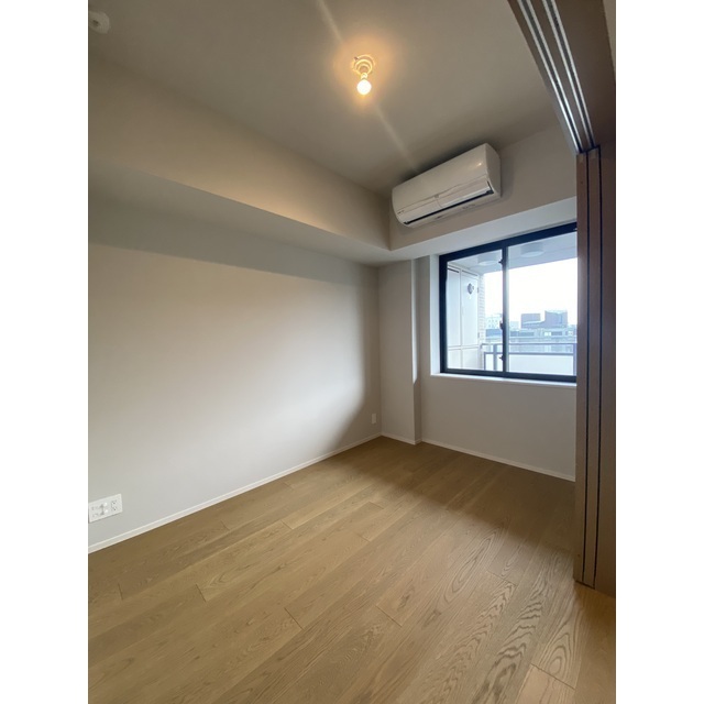 ザ・パークハウス千代田六番町802号室 洋室5帖　2025年9月撮影