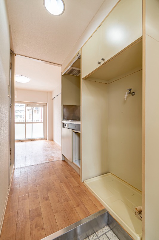 スカイコート川崎3階 内観