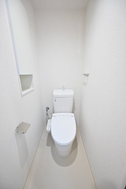 エルミ上落合1階 トイレ