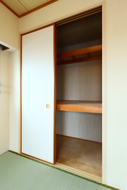 ドエル住吉 収納