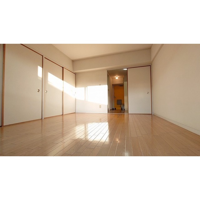 成城ロイヤルマンション0503号室 同建物別部屋の参考画像