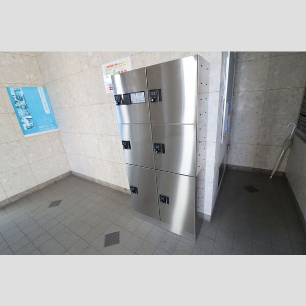 グレイスフルツツイ305号室 宅配BOX