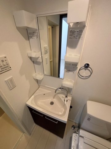 ベイルーム関内101号室 洗面