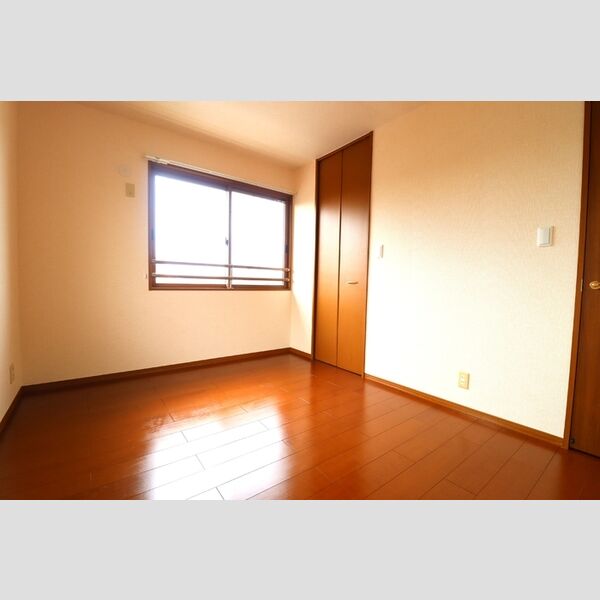 カームヒルズ　D202号室 北側洋室