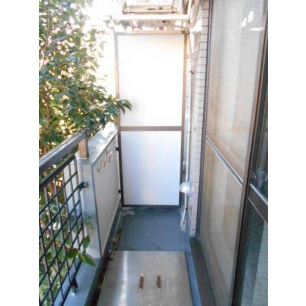 ジュネパレス市川第170203号室 バルコニー