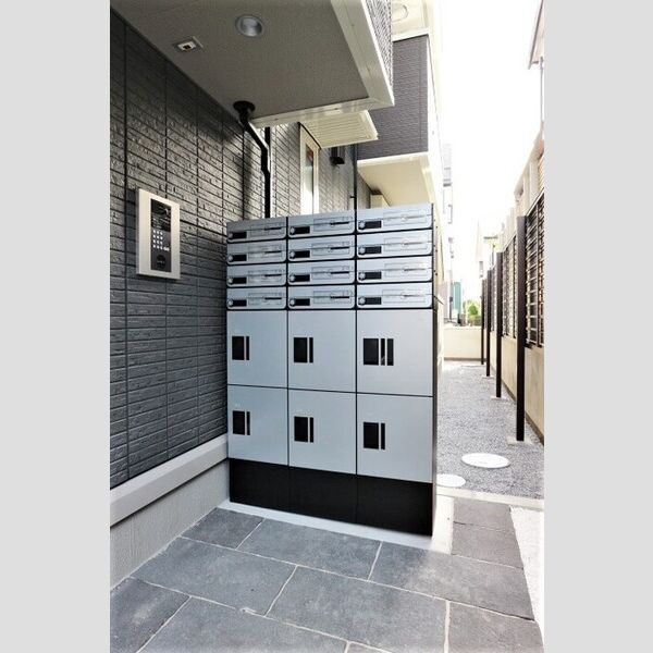 エルム柏 宅配ボックス