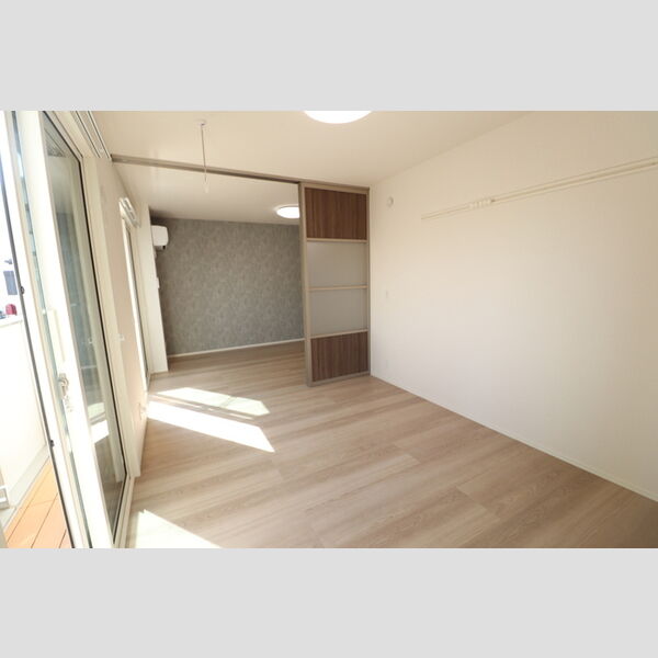 ヴェルデⅢ105号室 洋室