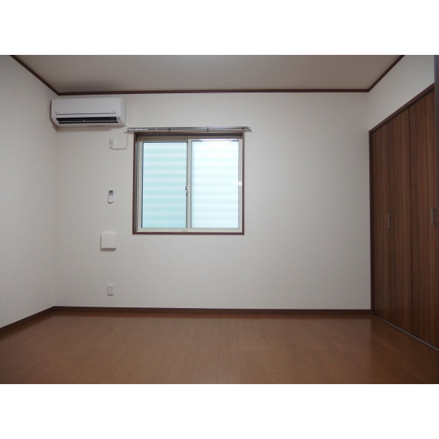 アムール ネージュ 弐番館 内観