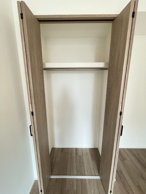 レジディア新川Ⅱ 収納