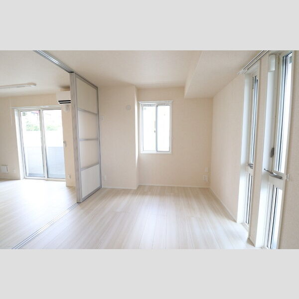 TSUBAKI　HOUSE 洋室6.1帖