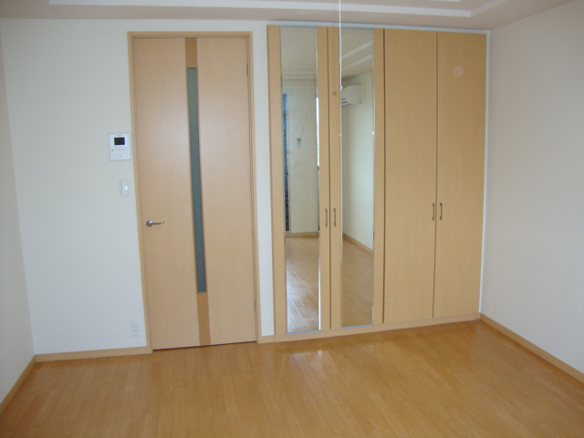 ビオラ クローゼット