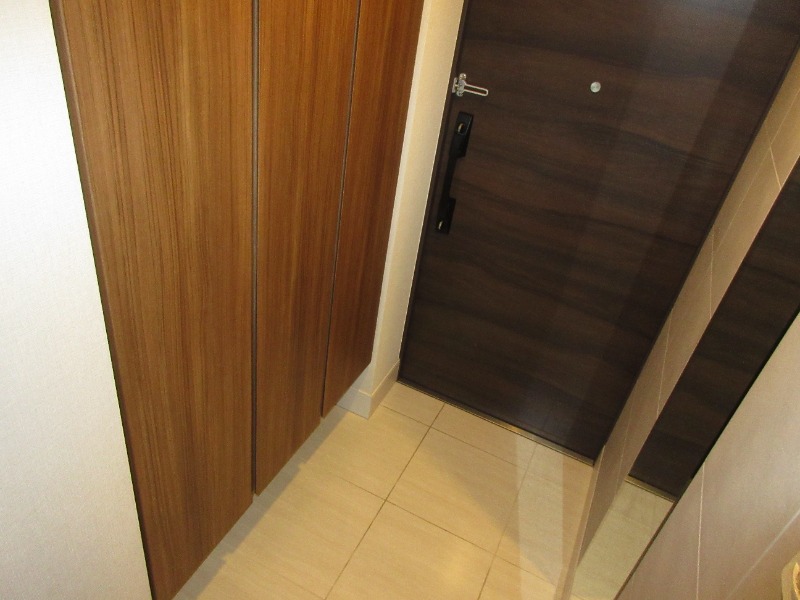 クリオ茅ヶ崎中海岸グランヴィラ 玄関