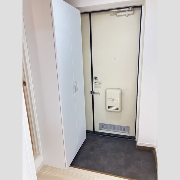 ヴァンベール山口　A205号室 玄関