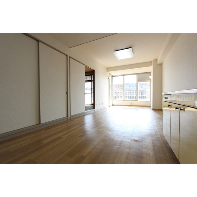 ドエル杉山 リビング