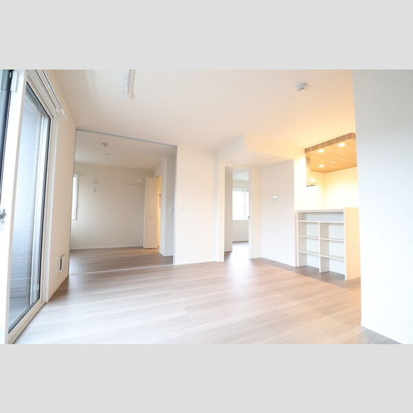 Lucky circle Hiyoshi (ラッキーサークルヒヨシ) リビング