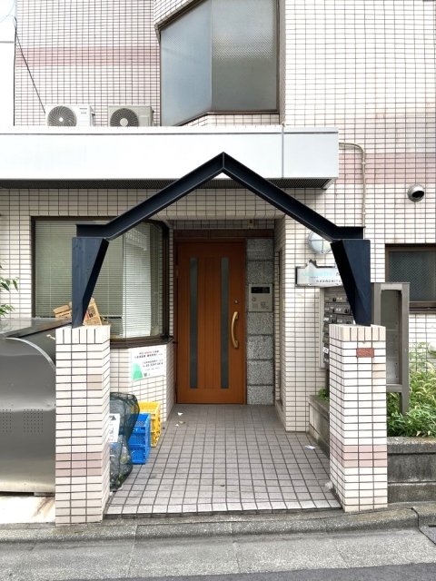 アムロゼッタ西荻窪2階 エントランス