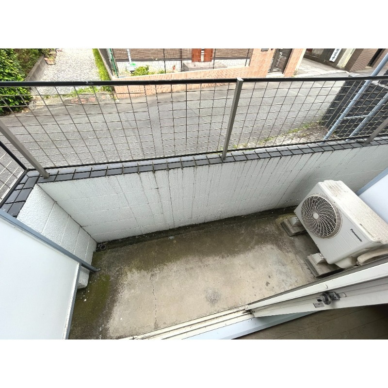 レオパレス茅ヶ崎第一1階 バルコニー