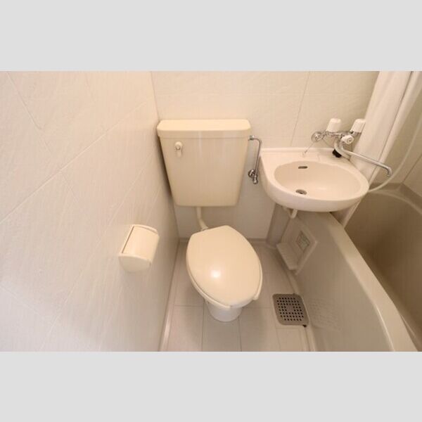 コンフォール小泉207号室 トイレ