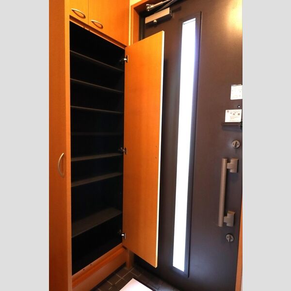 ル・ソレイユシェソワ　ABCDB101号室 シューズボックス