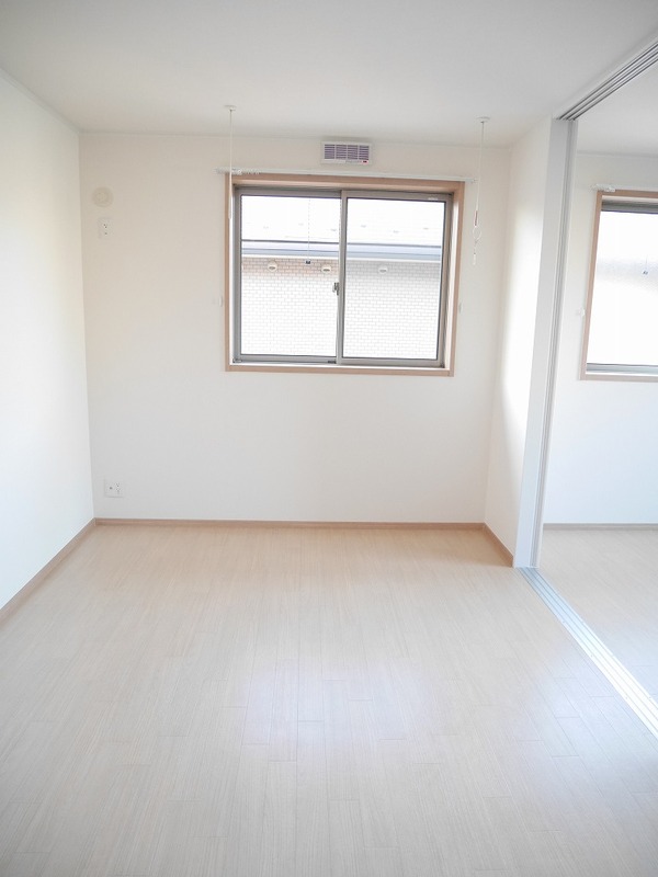 ラシーネ越後山弐番館 内観