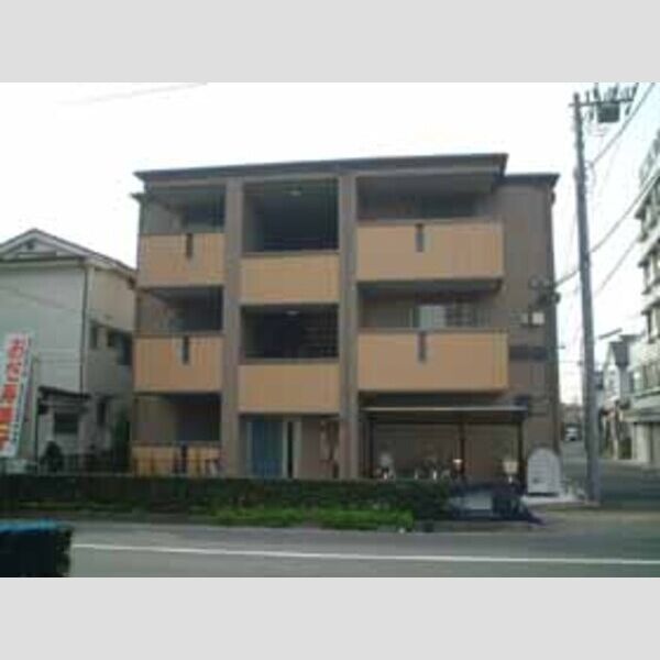 トリアード201号室 外観