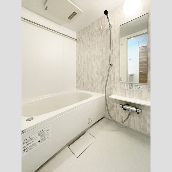 ルリアン江戸川 浴室