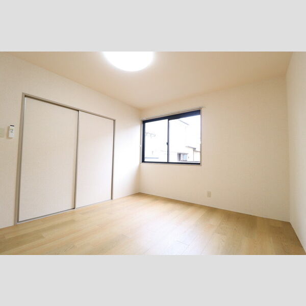 愛花夢　2号館102号室 洋室7.5帖