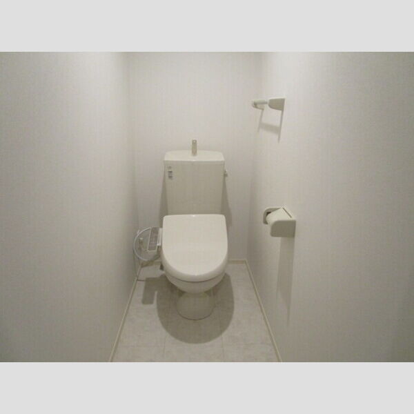 ノワール・エ・ブラン206号室 トイレ