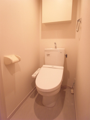 リブリ・グランディール西新井2階 トイレ